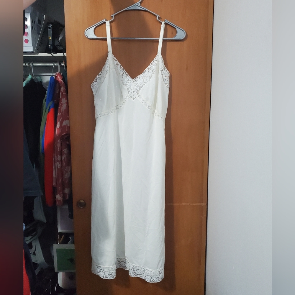 VINTAGE Bel-Air cream slip dress